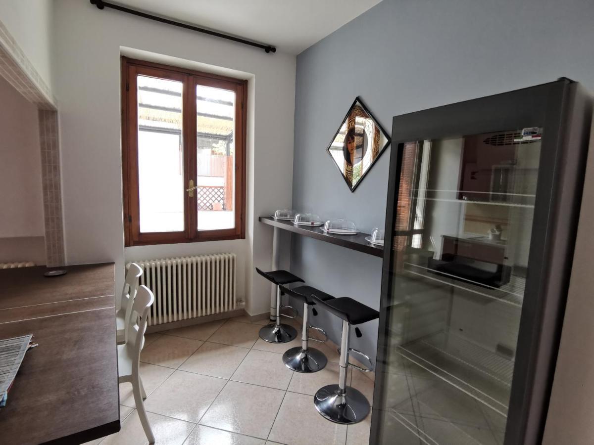 Bed and Breakfast Beb I Portici Cernobbio Exterior foto